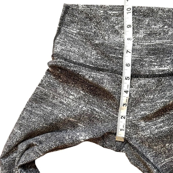 Lululemon Wunder Under Crop (Hi-Rise) *21" Rush Jacquard Black White - Picture 14 of 15